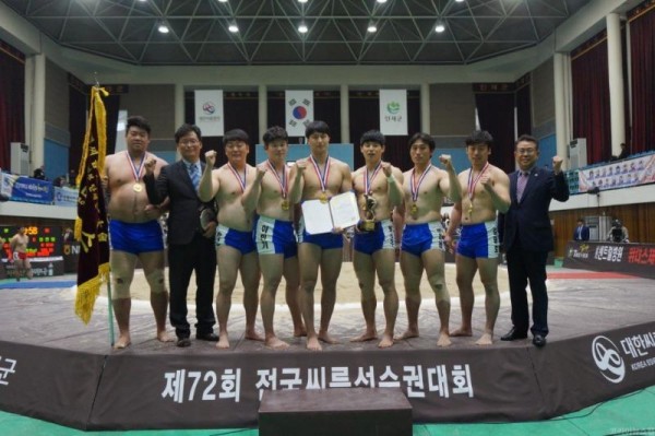 2018. 5월3일 의성군청씨름단 제72회 전국씨름선수권대회 단체전 우승2.jpg
